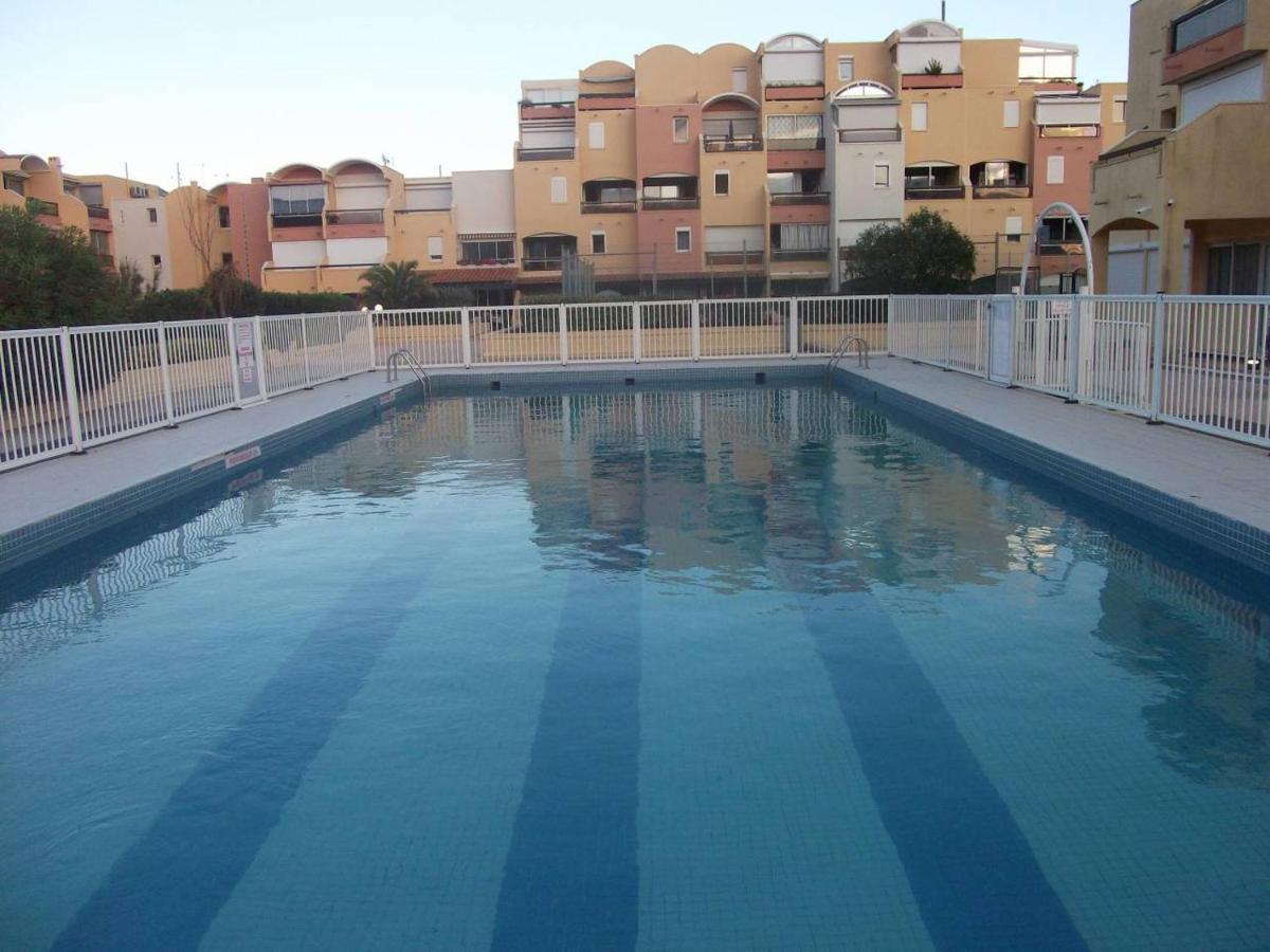 Sur Le Port, Climatisation, Wifi, Piscine, Lave-linge